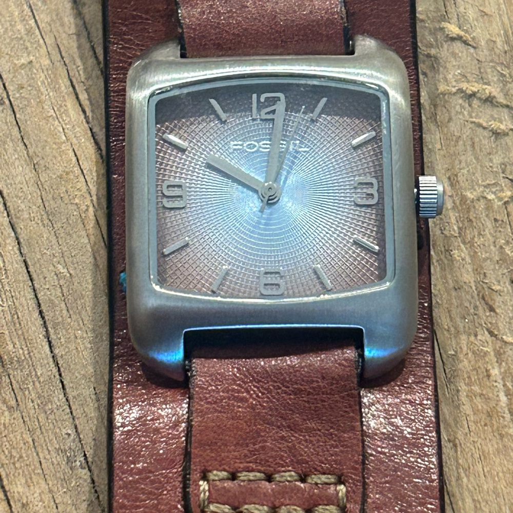 Fossil Vintage Leather Cuff Watch + Extra Embroidered Leather Western Style Band - Picture 2 of 9